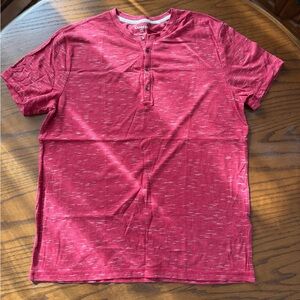Express red short sleeve henley style mens shirt size large